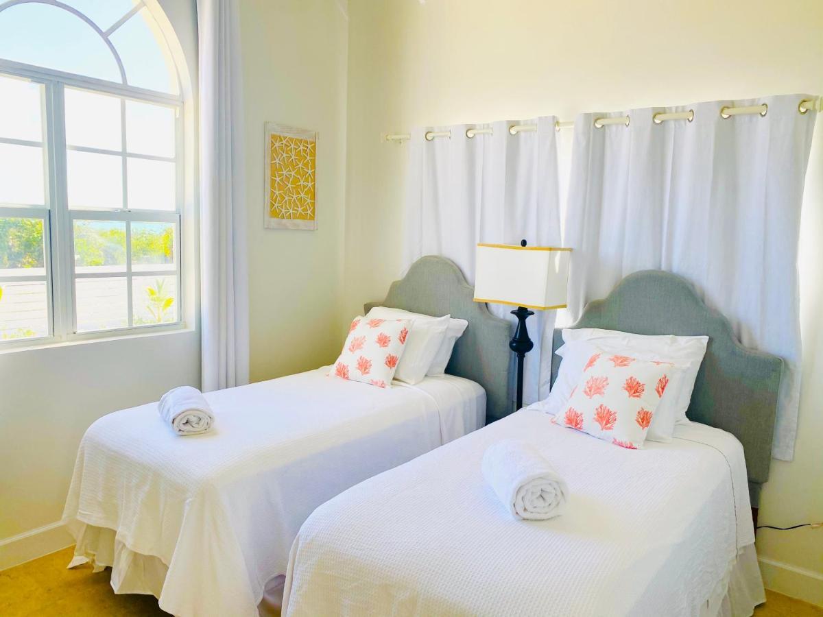 Modern Cottage With Chalk Sound Views Providenciales Eksteriør bilde