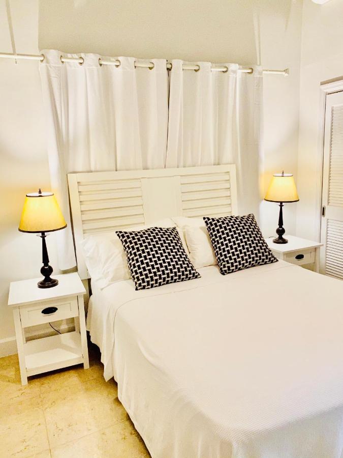 Modern Cottage With Chalk Sound Views Providenciales Eksteriør bilde