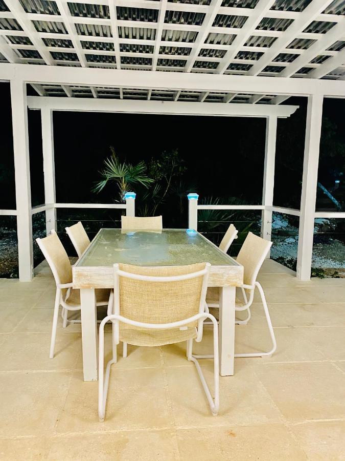 Modern Cottage With Chalk Sound Views Providenciales Eksteriør bilde