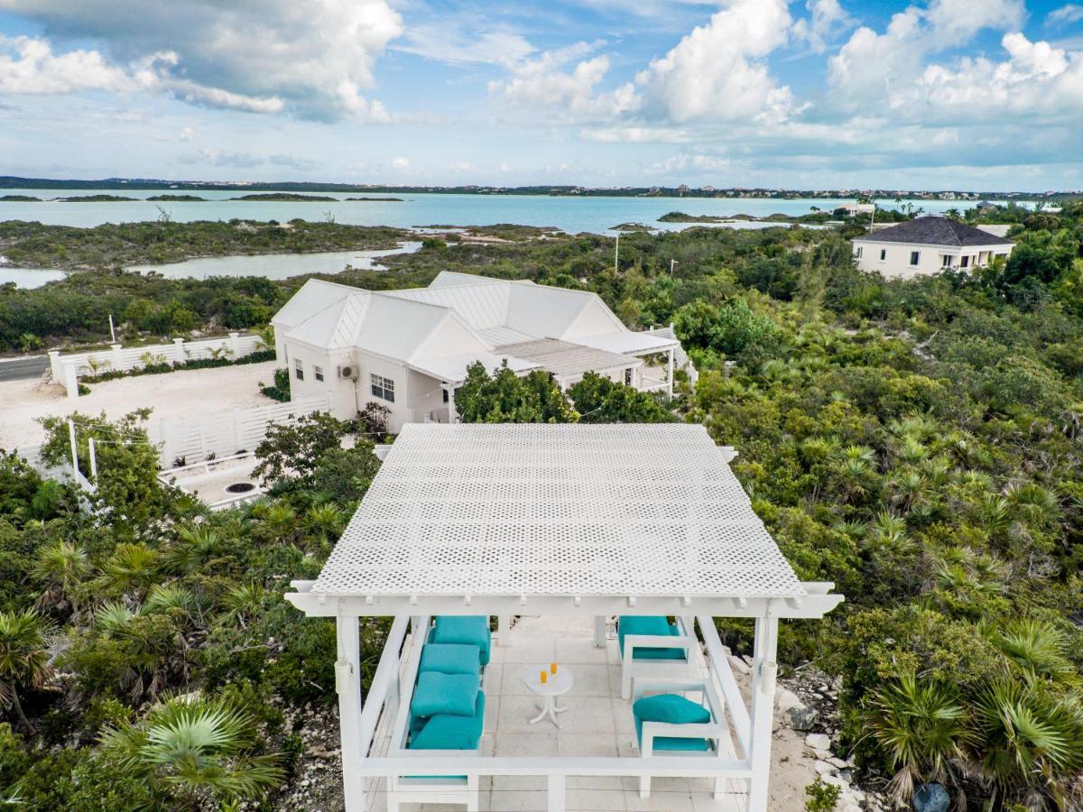 Modern Cottage With Chalk Sound Views Providenciales Eksteriør bilde